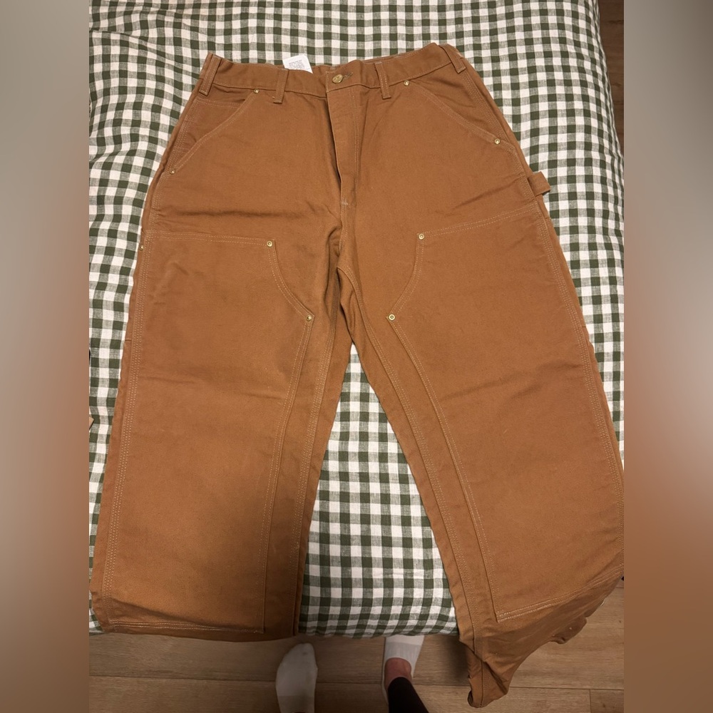 Men’s Carhartt jeans